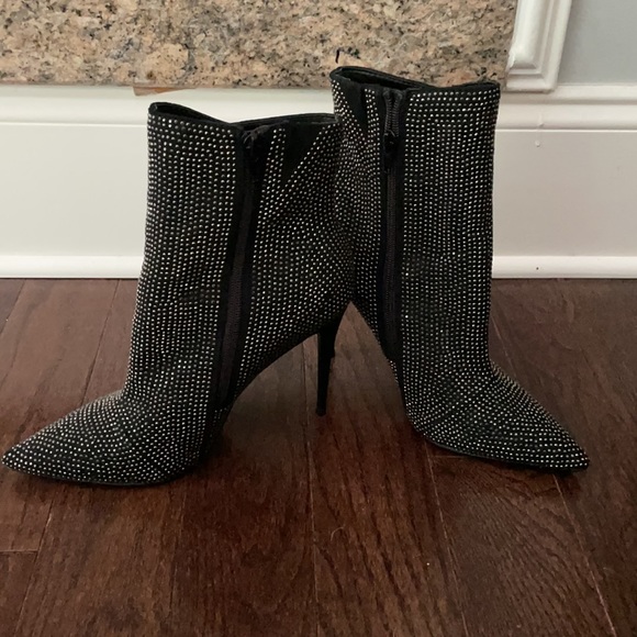 Stiletto heeled-ankle boots - Picture 3 of 11